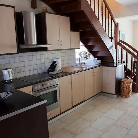 Litos 아르고스톨리온